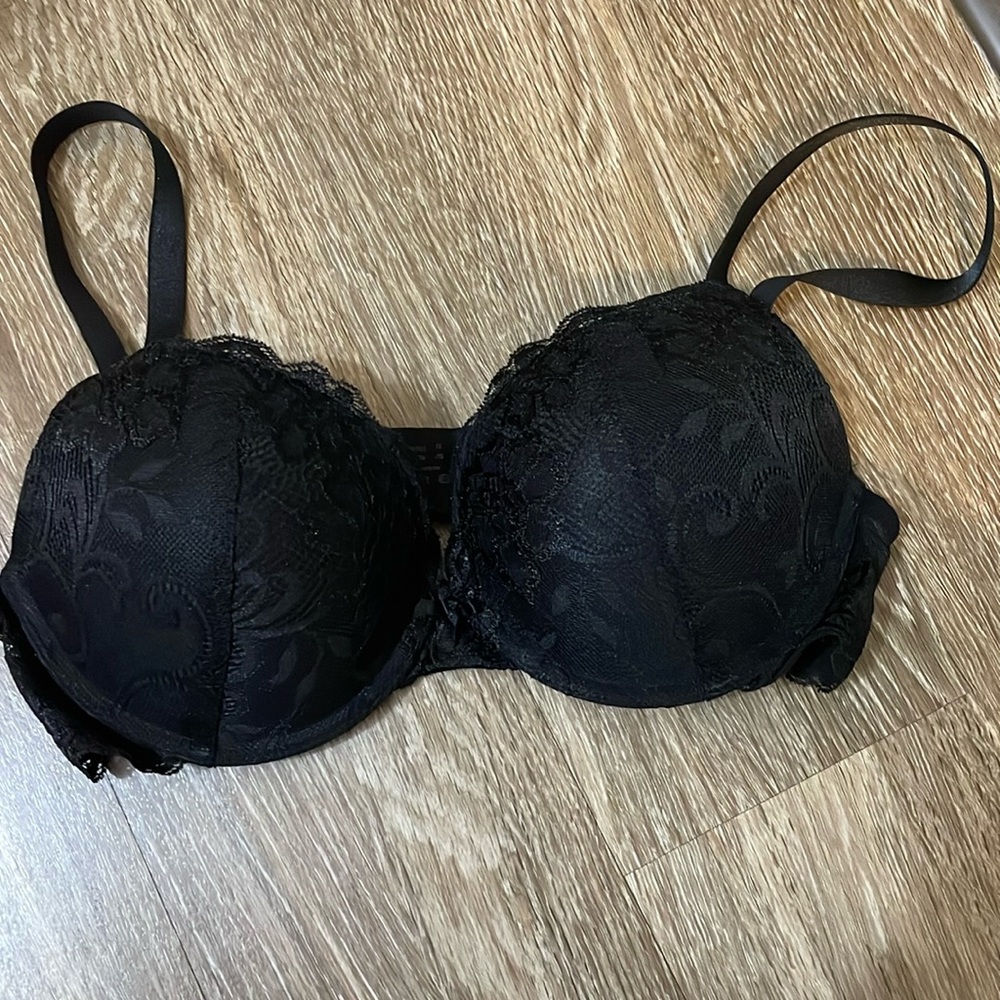 Deyllo Black Lace Push-up Bra, Size 38B